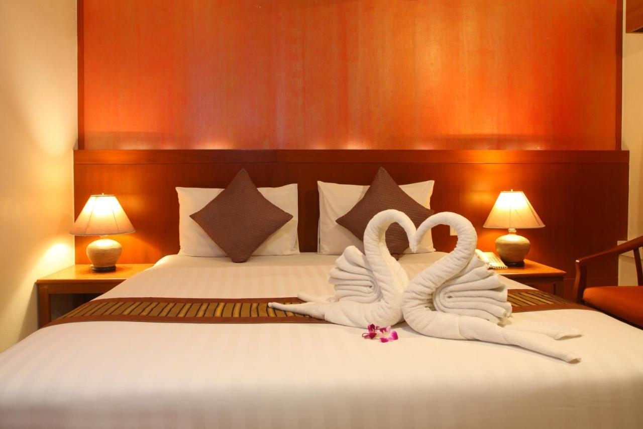 Orchid Resortel Patong Esterno foto