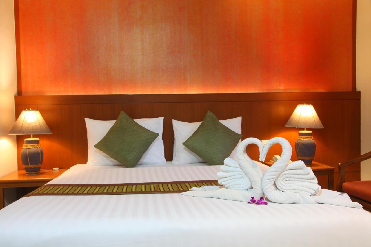 Orchid Resortel Patong Esterno foto