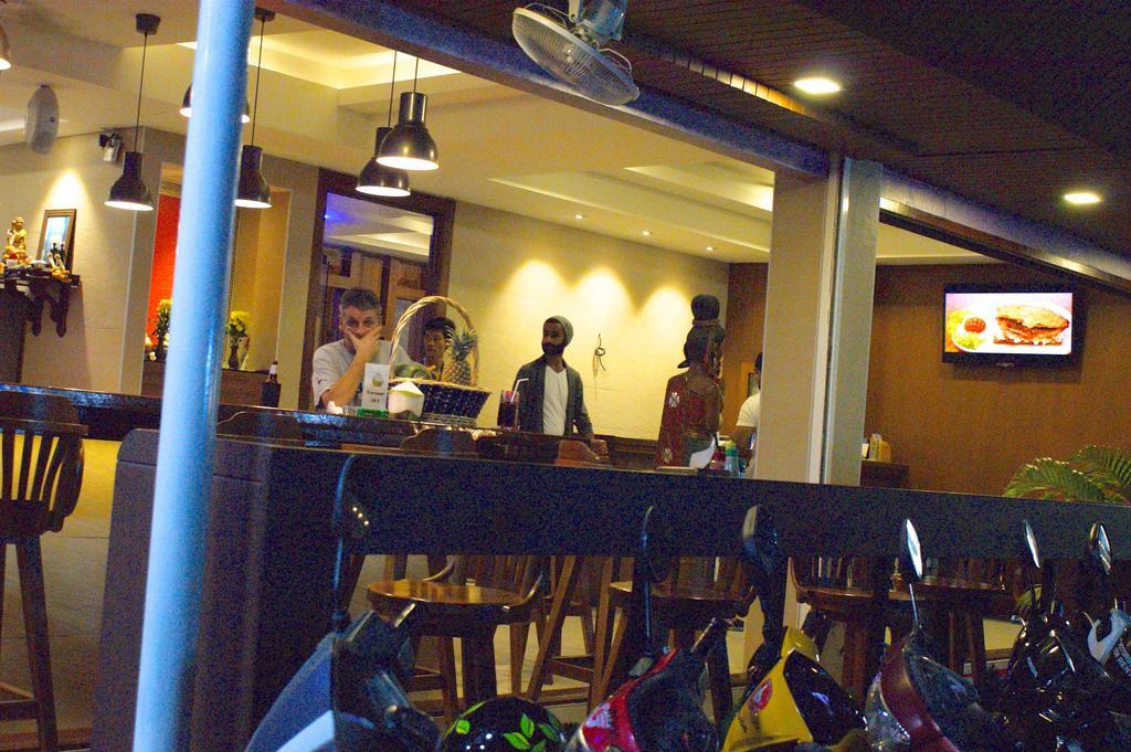 Orchid Resortel Patong Esterno foto