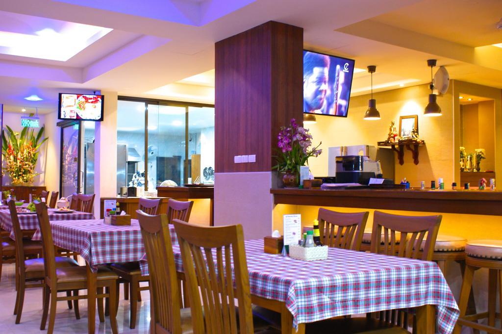 Orchid Resortel Patong Esterno foto