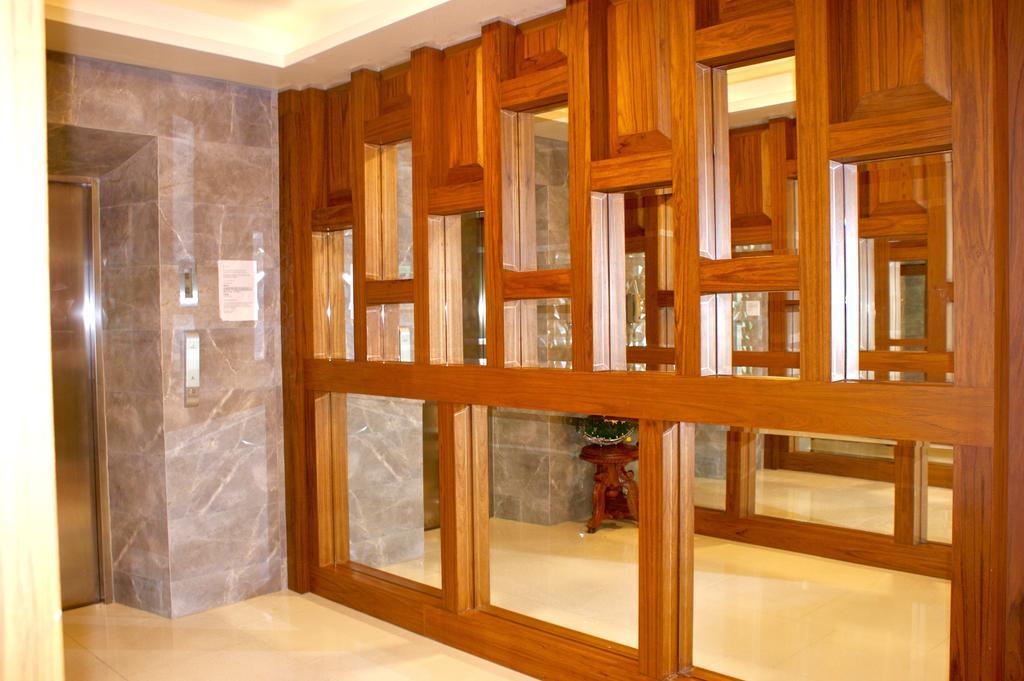 Orchid Resortel Patong Esterno foto