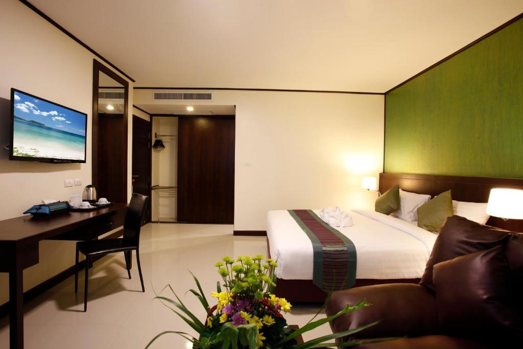 Orchid Resortel Patong Esterno foto